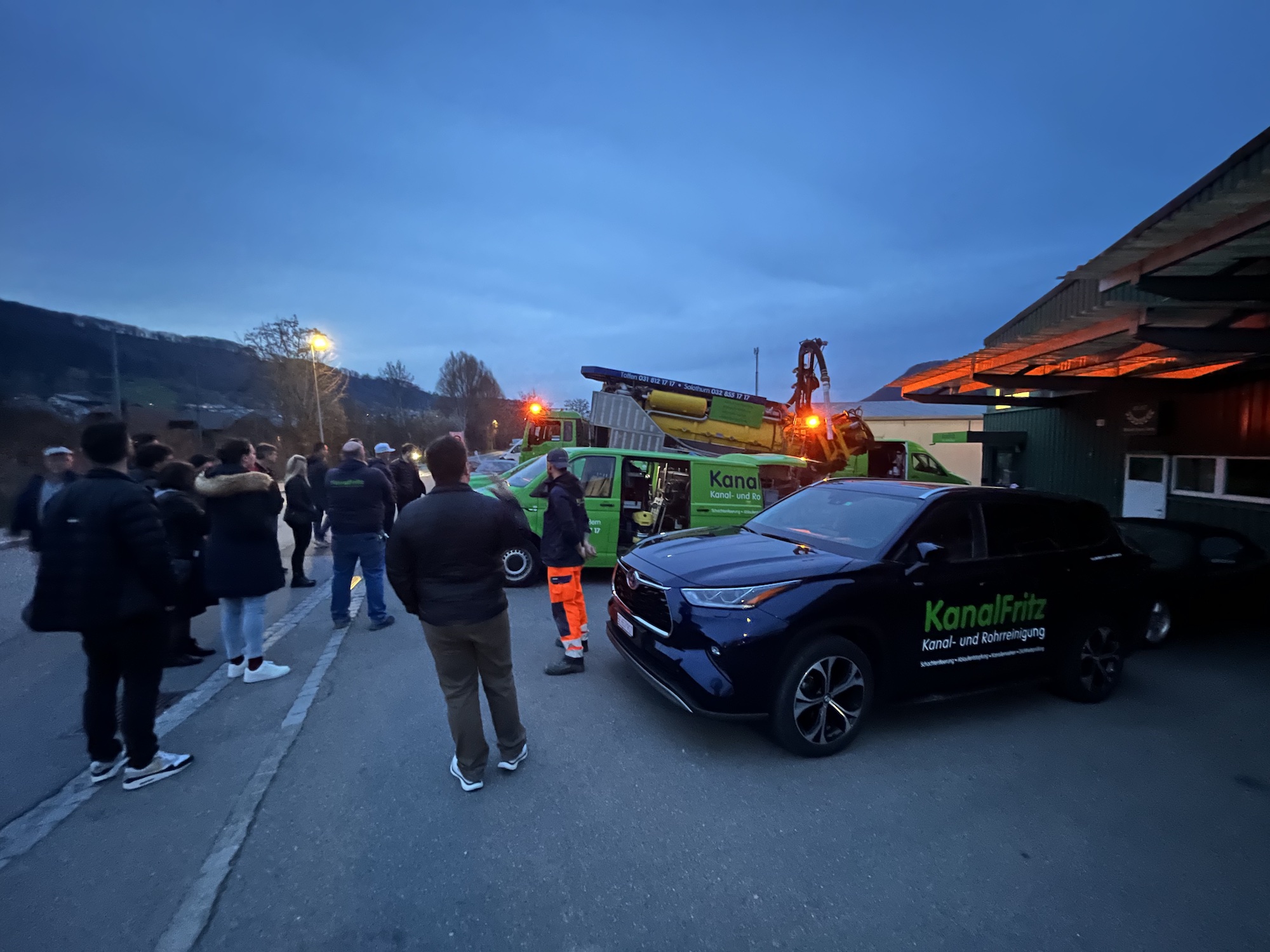 Beitragsbild Besichtigung Kanalfritz - lokaler Gewerbeverein KMU Toffen-Kaufdorf plus